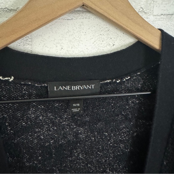 LANE BRYANT Thick Flowered Open Cardigan - Picture 8 of 9